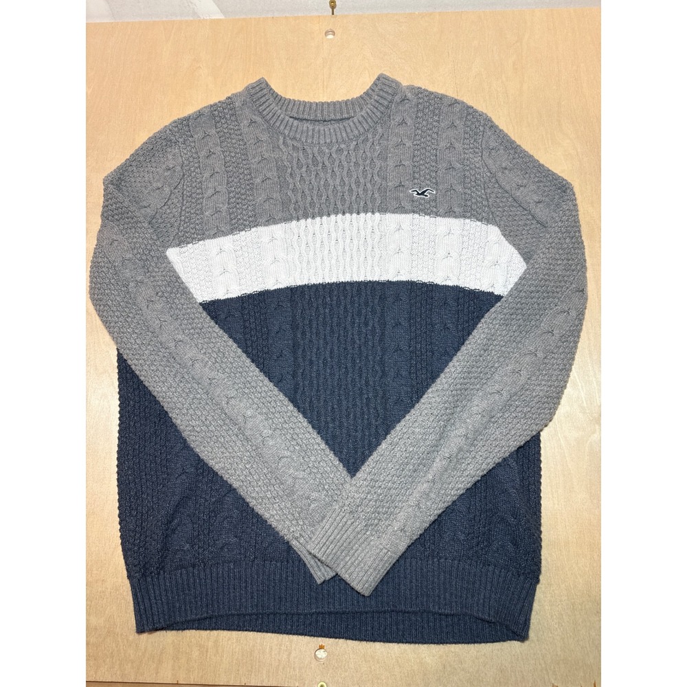 Hollister Mens Cable Knit Sweater Large Grey White Navy Blue Colorblock Pullover